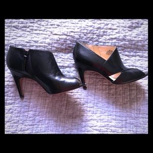 Nine West peep toe ankle bootie